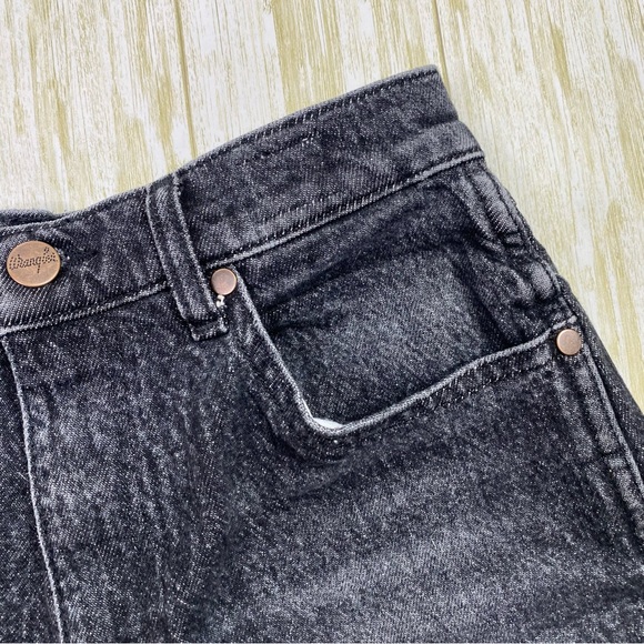 Wrangler Black High Rise The Festival Denim Shorts - Picture 5 of 8